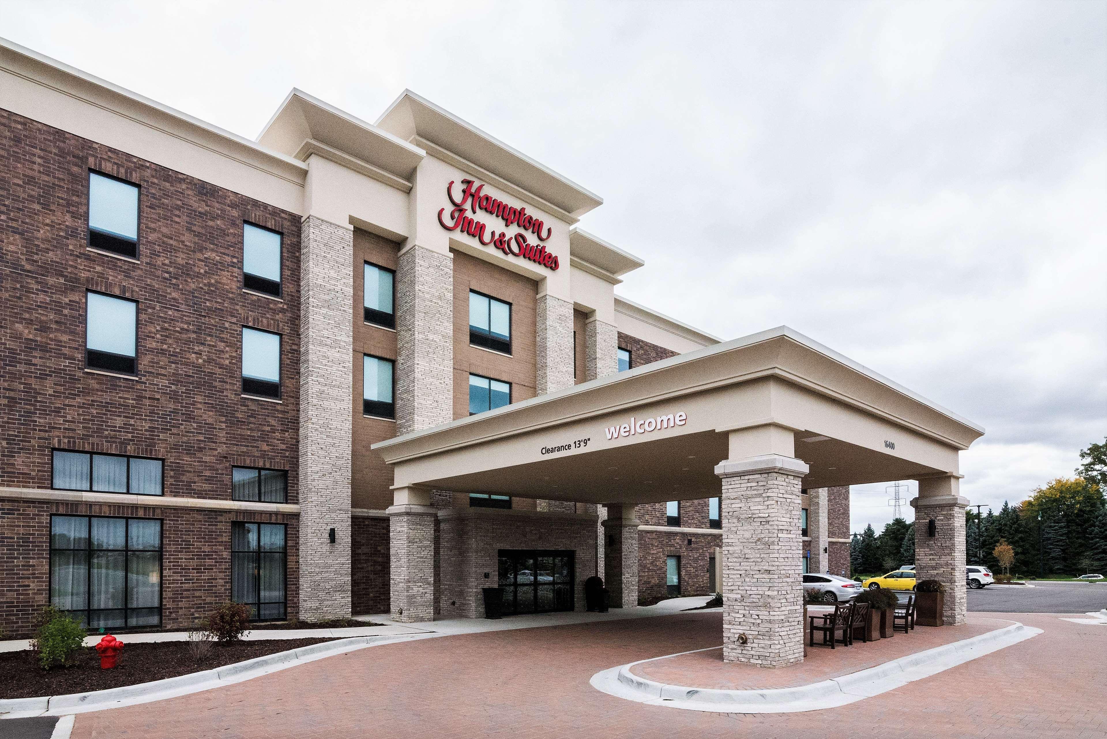 Hampton Inn & Suites - Allen Park Exterior photo