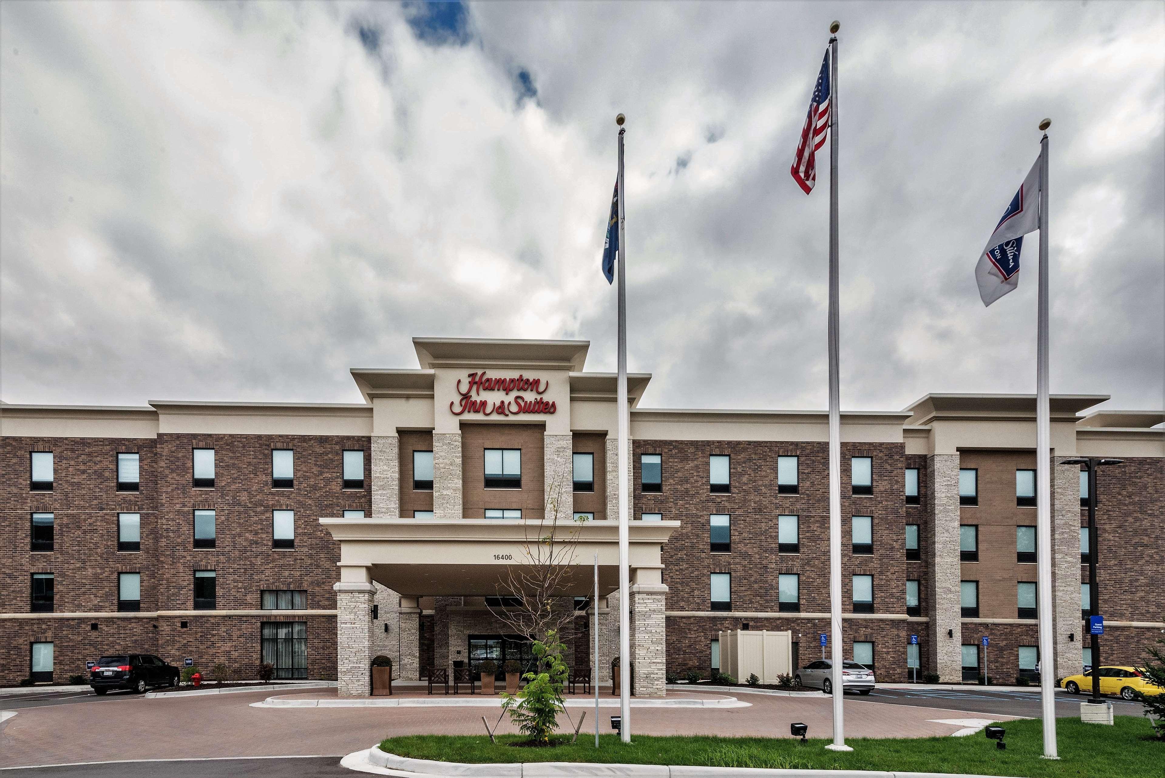 Hampton Inn & Suites - Allen Park Exterior photo